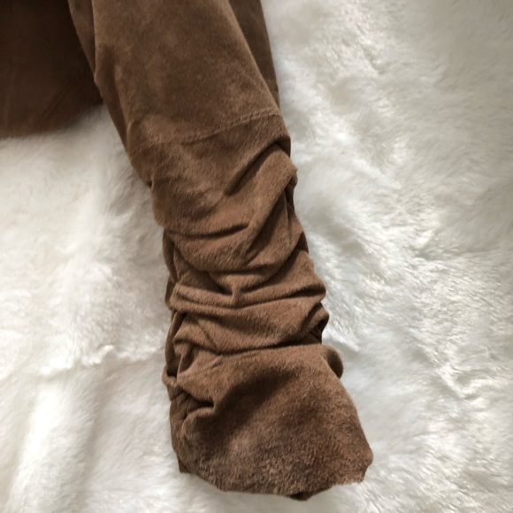 Tan Leather Jacket - Picture 5 of 8